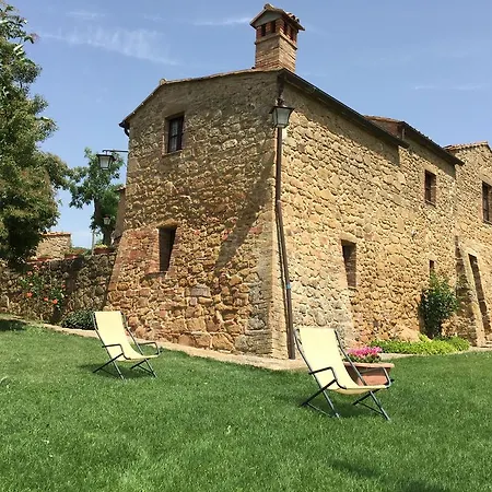 Fonte All'oppio Con Area Piscina Recintata